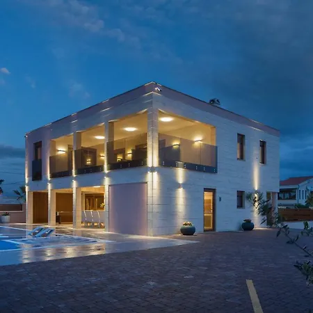 Malibu Eclipse Vila *